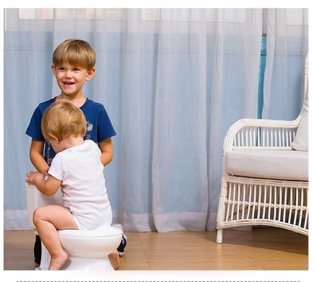 White Children Toilet Training Potty Baby Trainning Seat with EN71 Certification